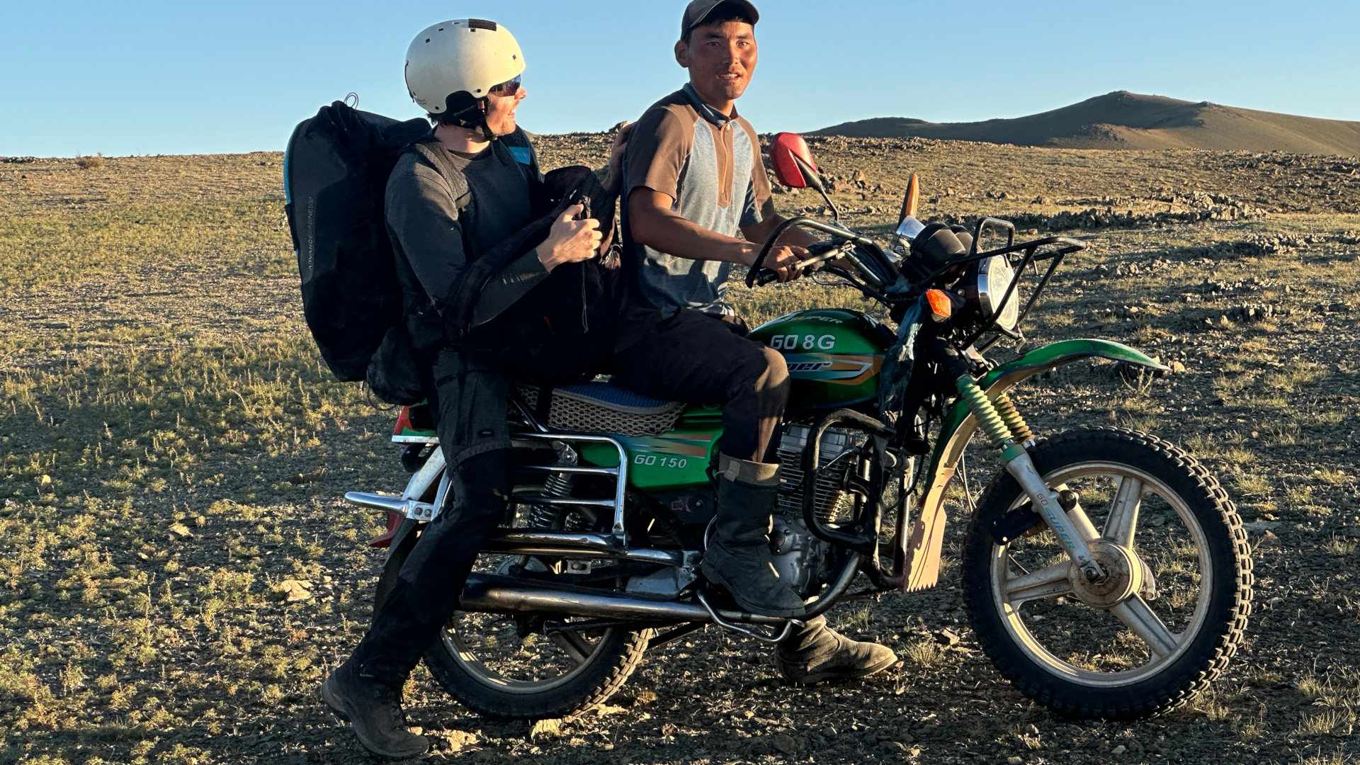 Parapente Roadtrip to Mongolia 2o26